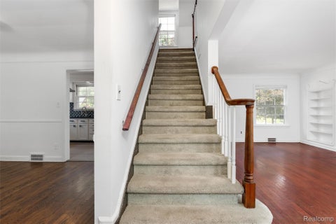 Tiny photo for 18753 San Diego Boulevard, Lathrup Village City, MI 48076 (MLS # 20261073607)