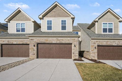 Photo of 3084 N Spurway Drive, Ann Arbor, MI 48105 (MLS # 81026009790)