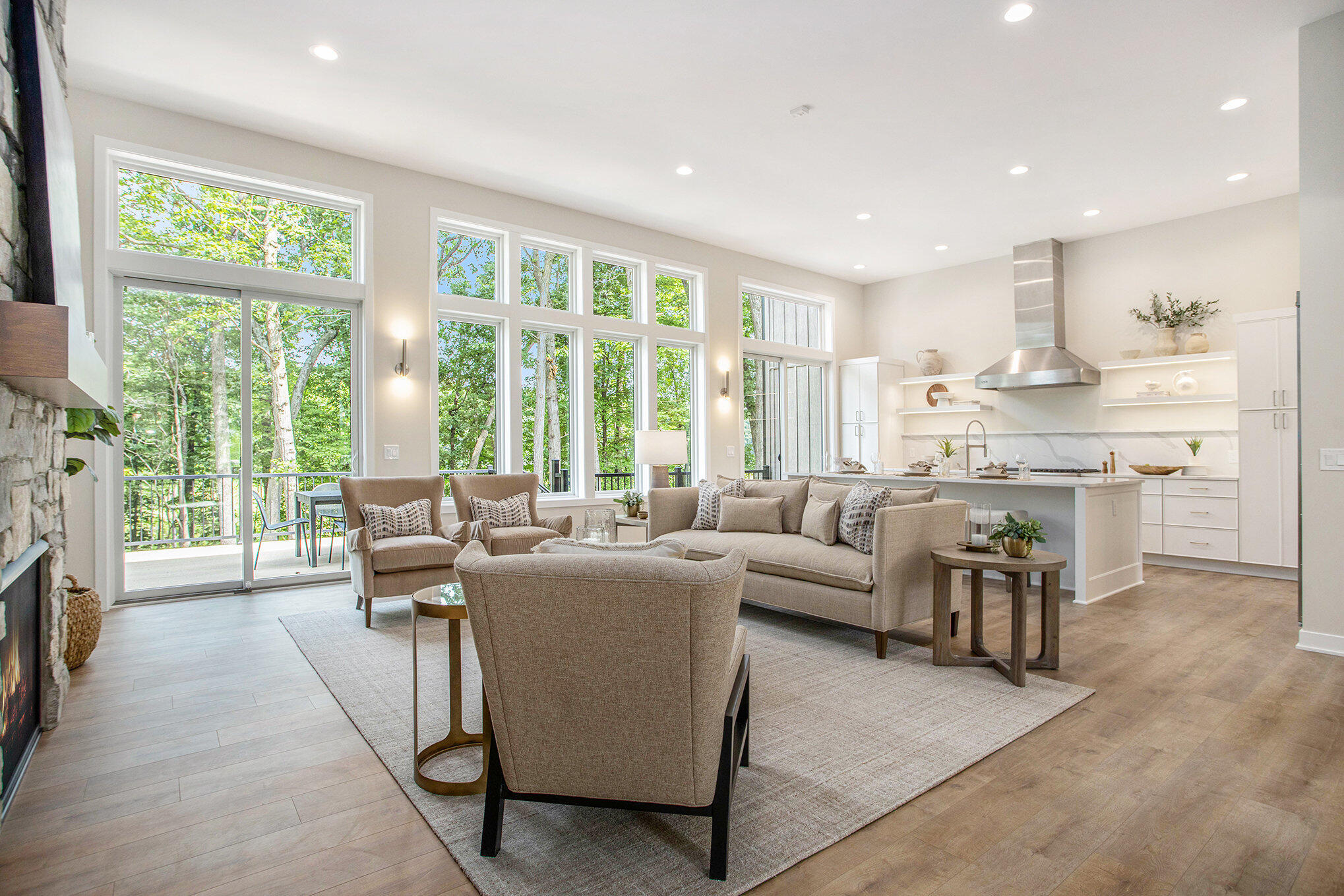 10381 Country Club Drive