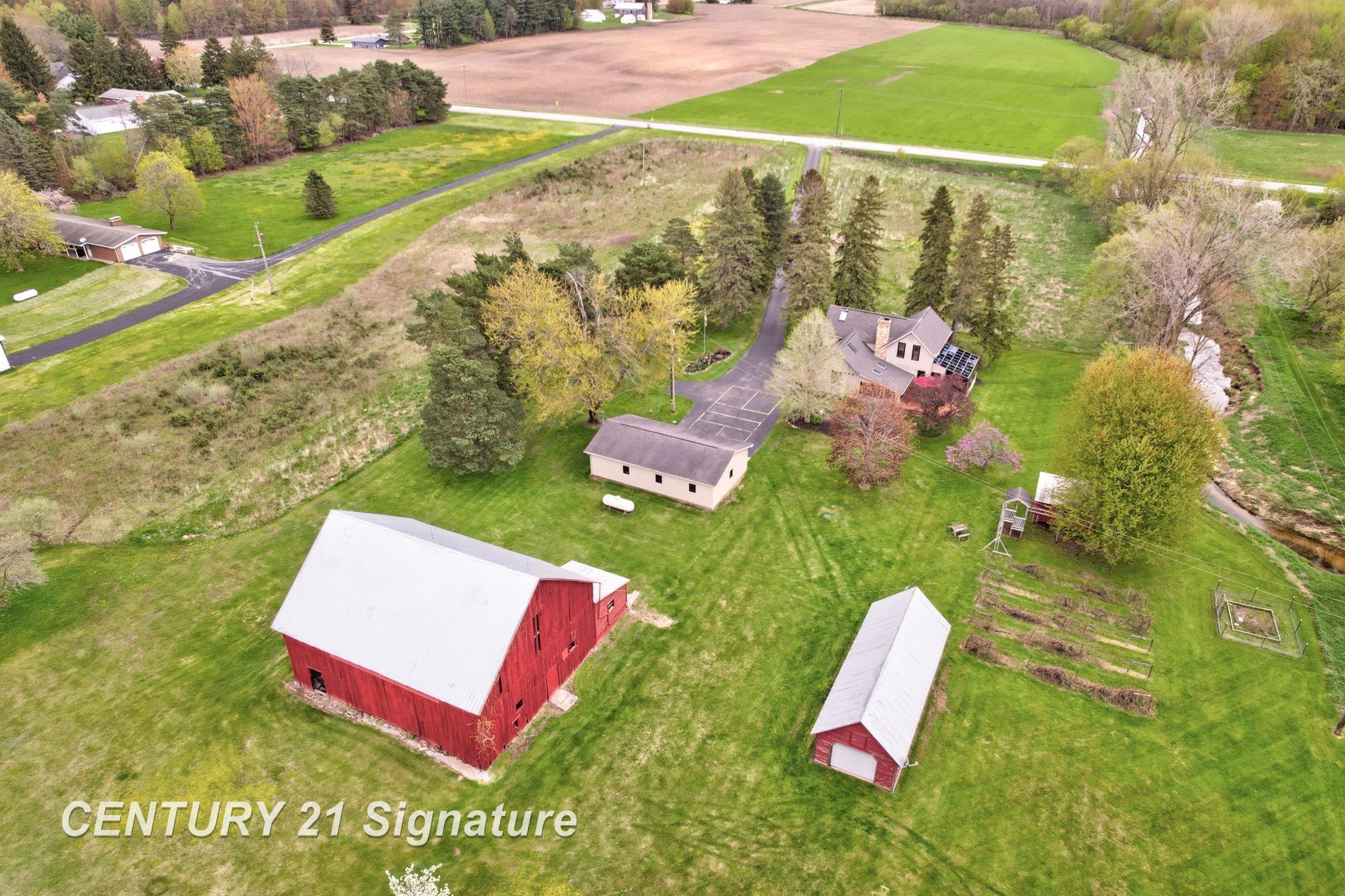 4815 N Hemlock Road