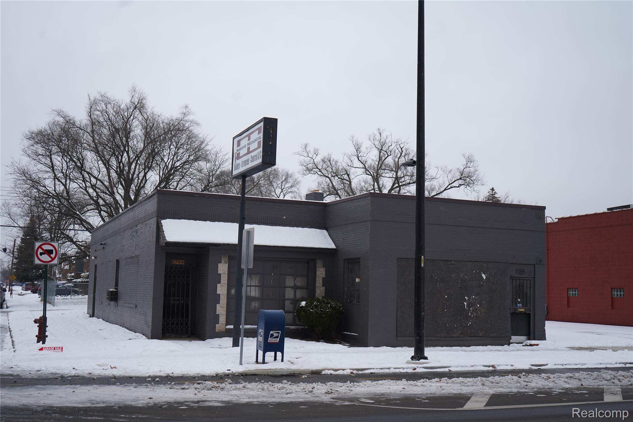 8744 W MCNICHOLS Road N