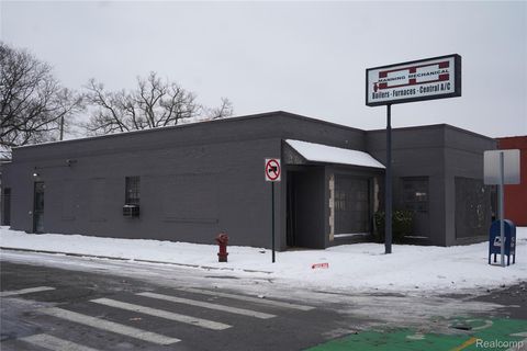 8744 W MCNICHOLS Road N Detroit City MI 48221