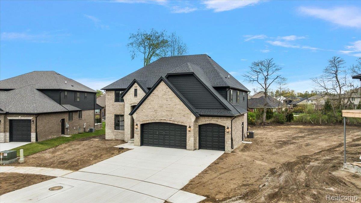 50318 Mistwood Drive
