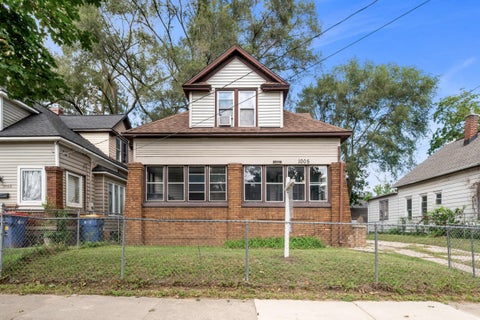 Photo of 1005 Adams Street SE, Grand Rapids City, MI 49507 (MLS # 65026045874)