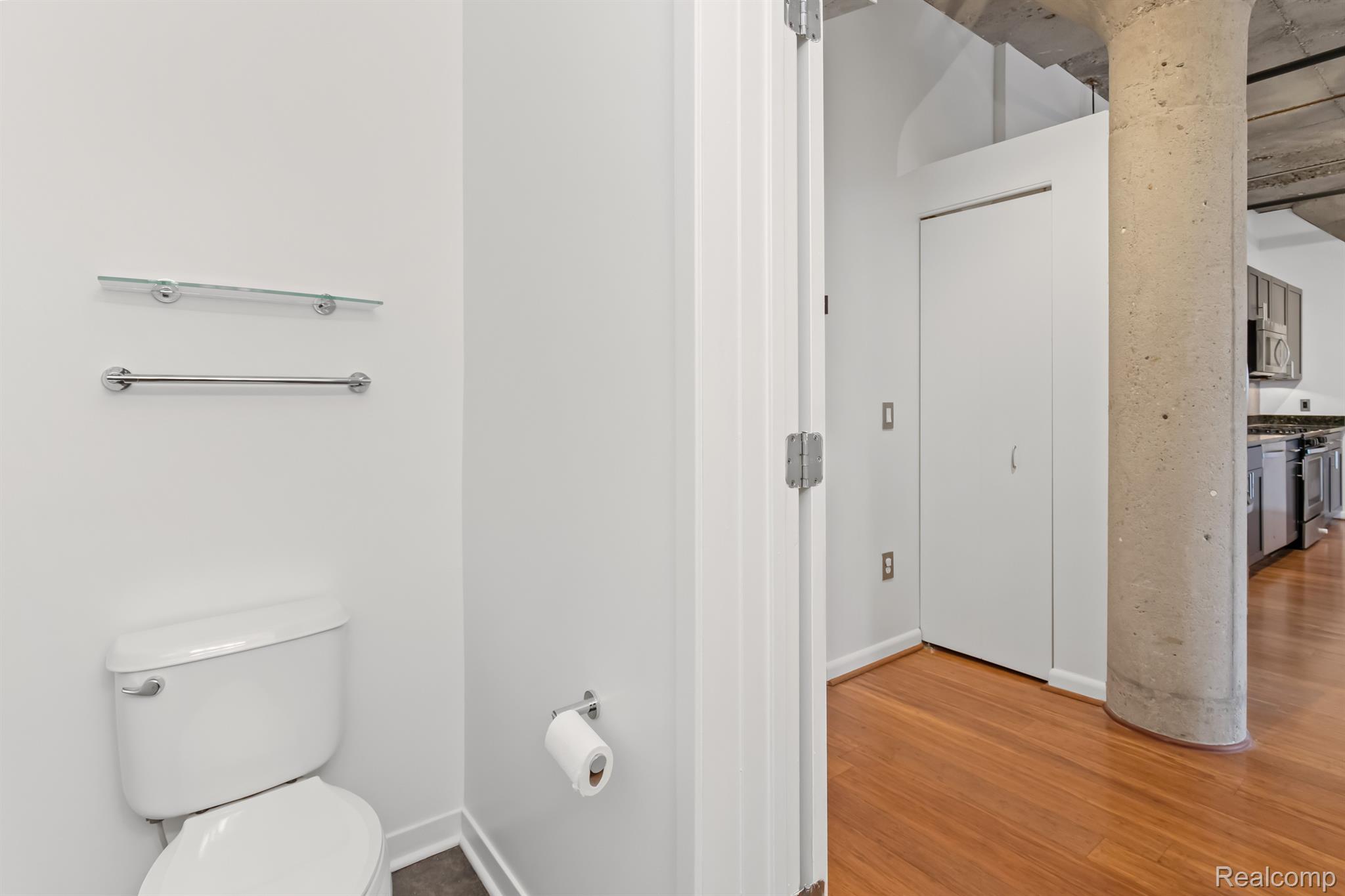 315 2ND Street 416