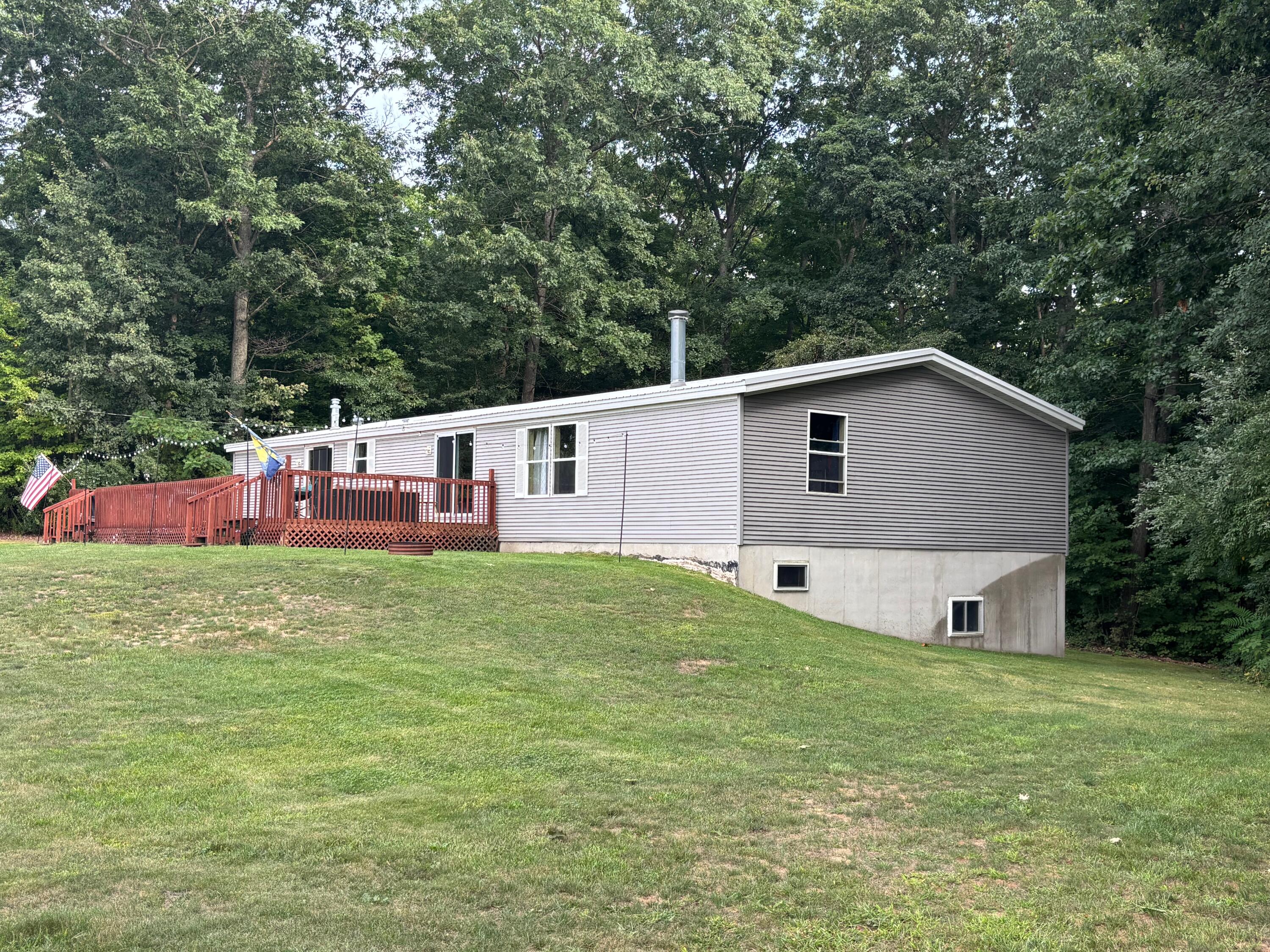 2905 E Jackson Road
