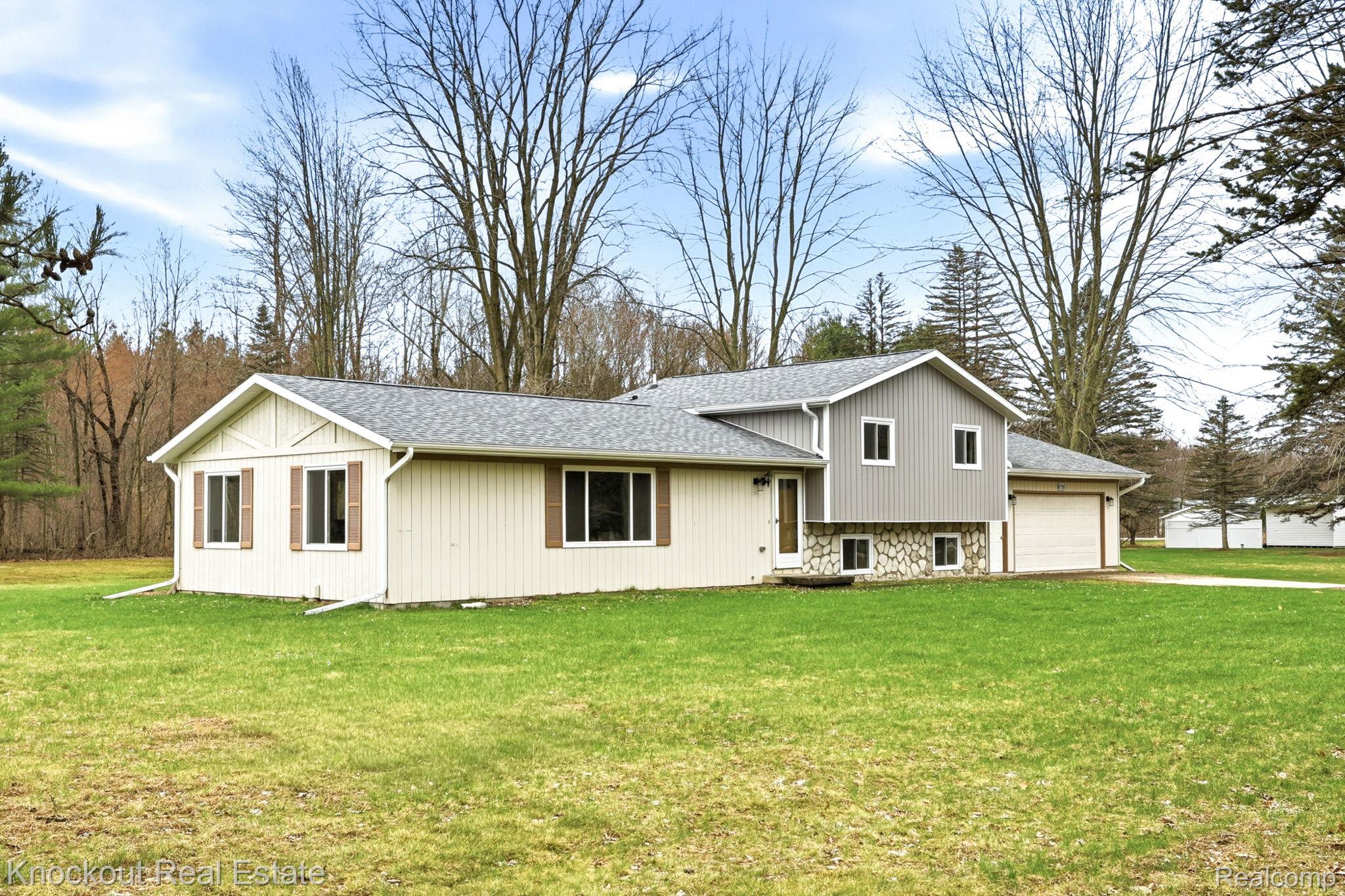 3467 Pebble Creek Drive