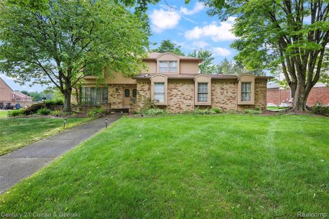 29801 Deer Run Farmington Hills City MI 48331