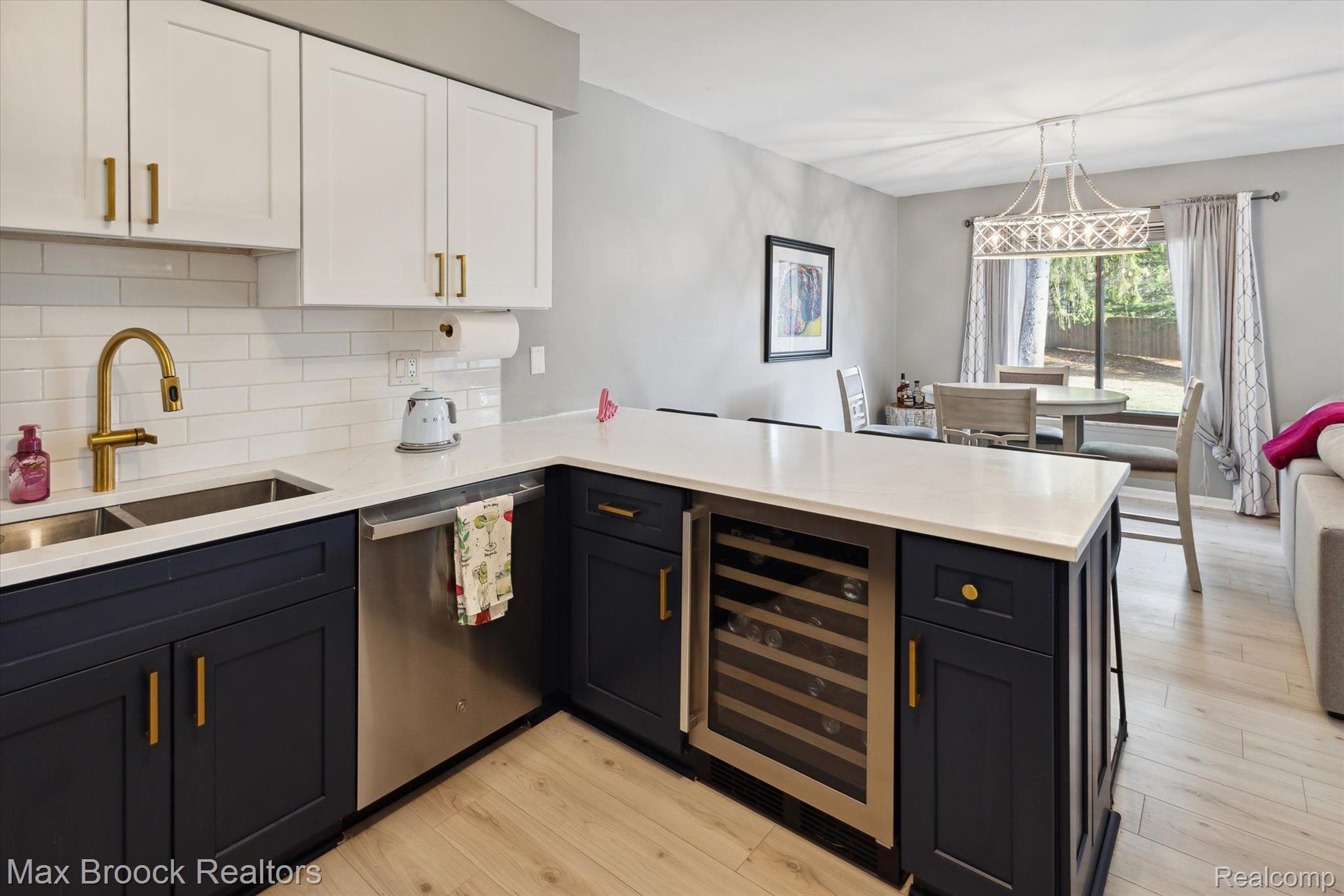 1131 Indianwood Trail