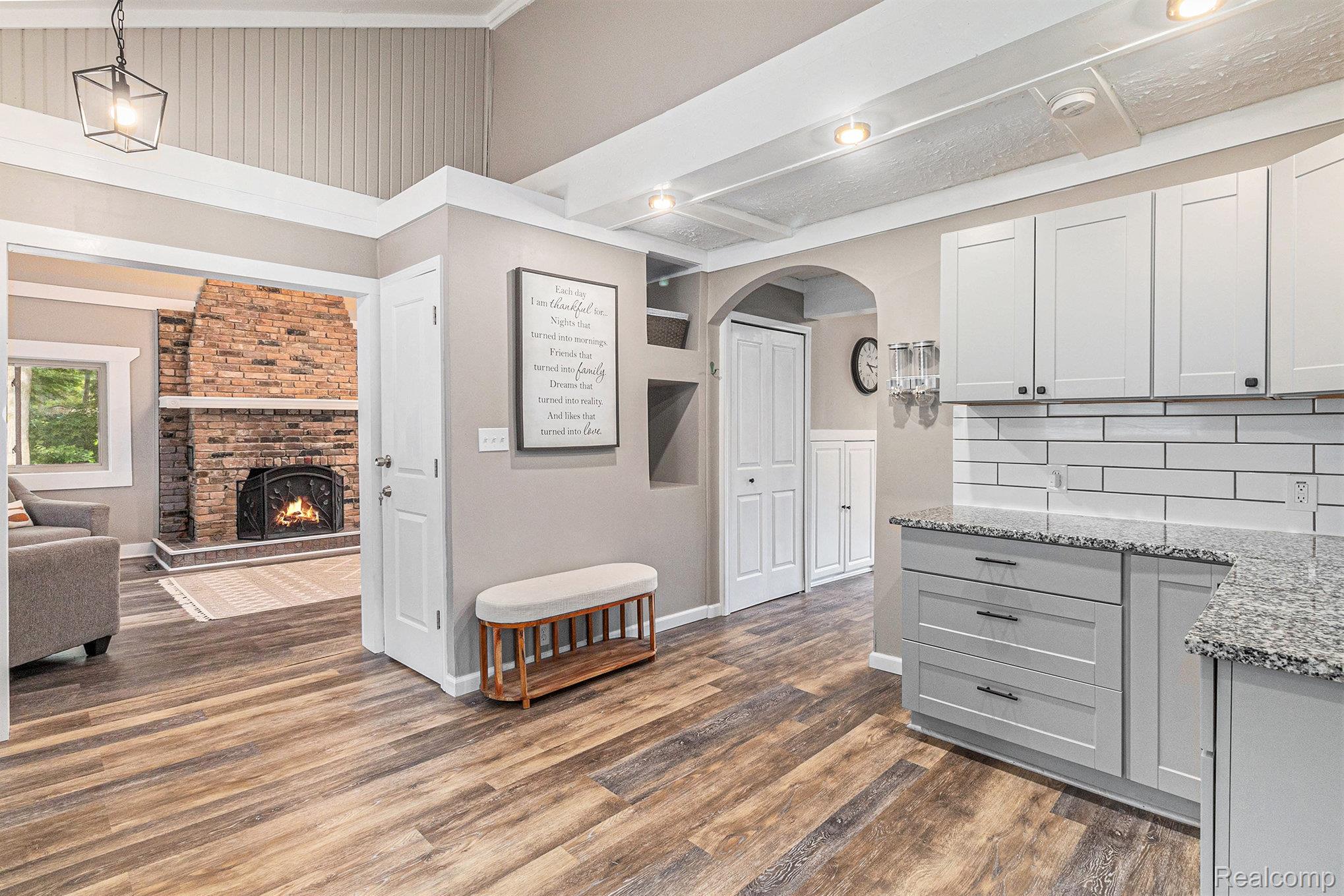 Lake Orion Village, Michigan 48362, United States, 3 Bedrooms Bedrooms, ,2 BathroomsBathrooms,Residential,Active,168373