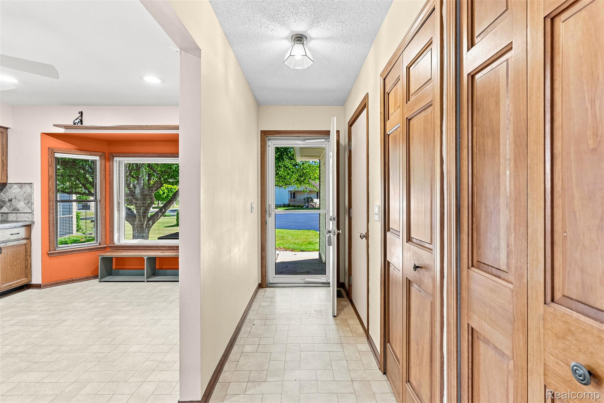 7464 Diane Court