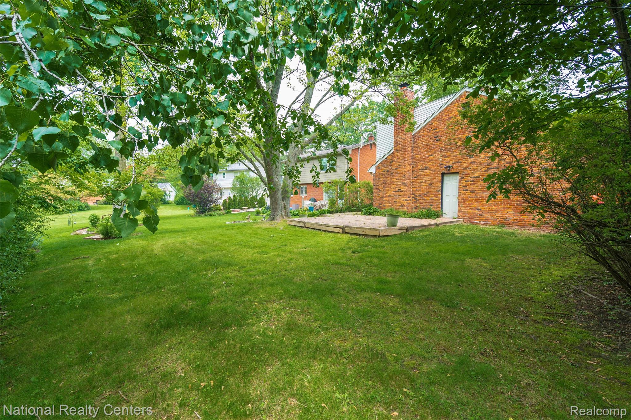 19040 GREEN SPRUCE Lane