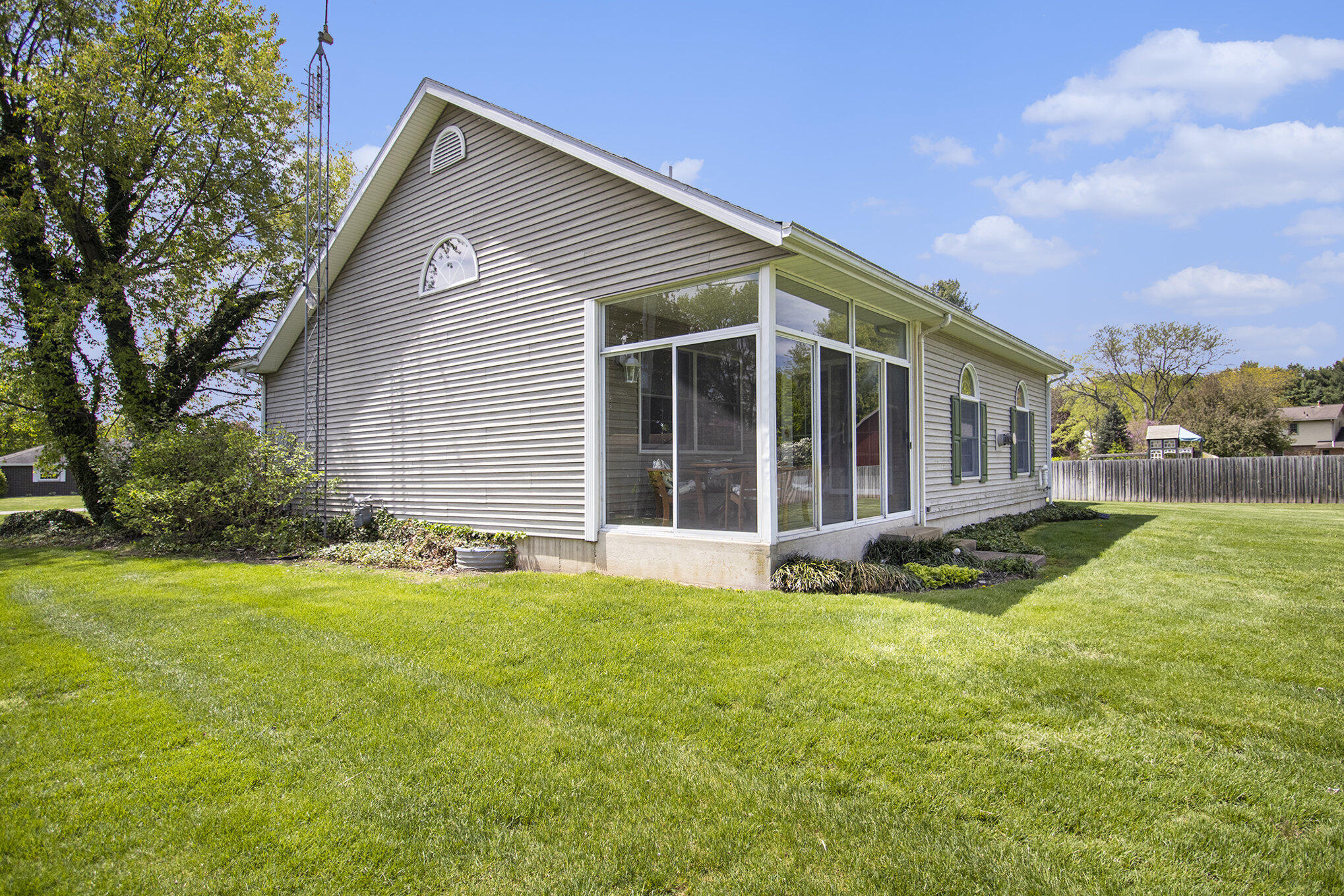 575 Invicta Drive