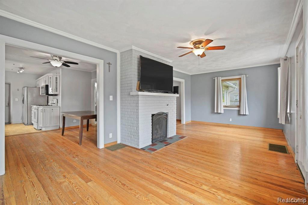 1136 Michigan Avenue