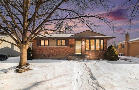 3933 Hayes Street Wayne City MI 48184