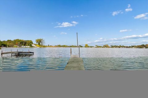 9548 Roundlake Boulevard NE White Lake Charter Township MI 48386