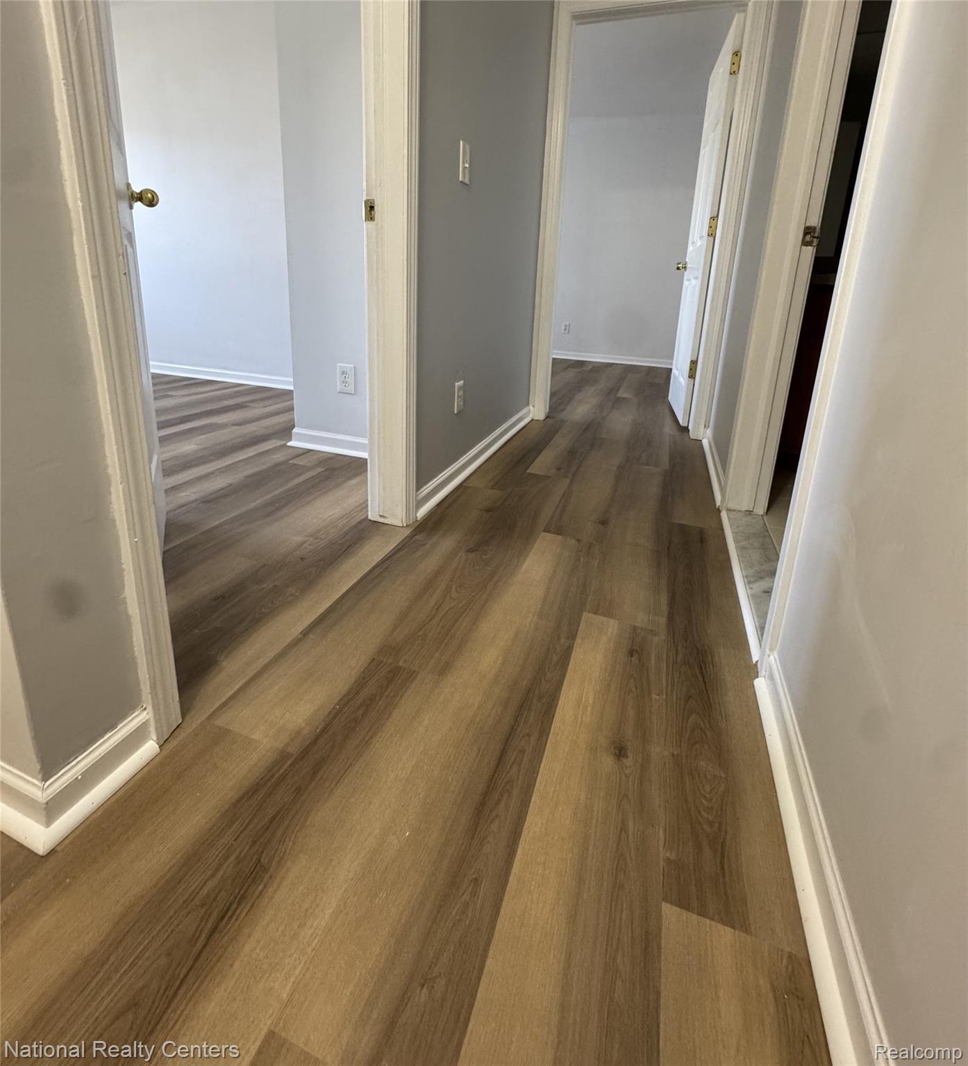 28187 Raleigh Crescent Dr