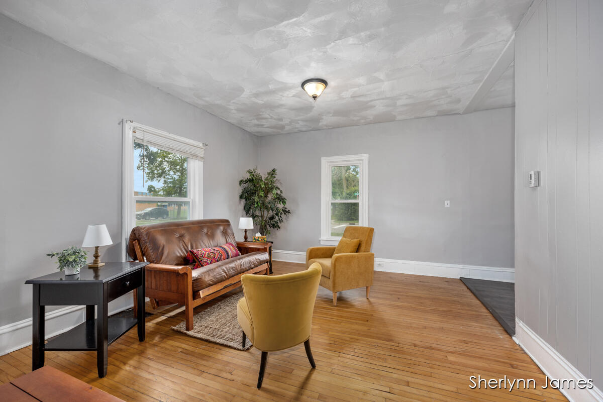 91 Irwin Avenue