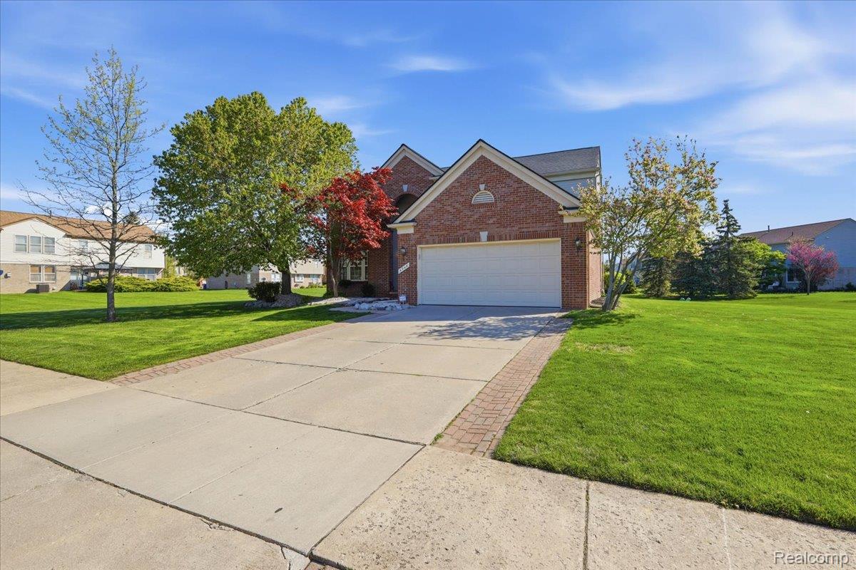 4748 Sherwood Circle