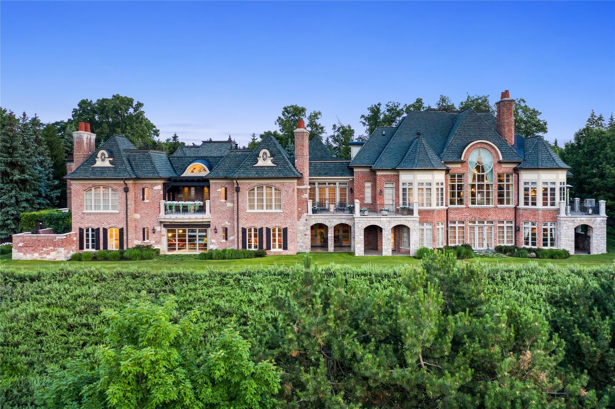 2756 TURTLE BLUFF Drive