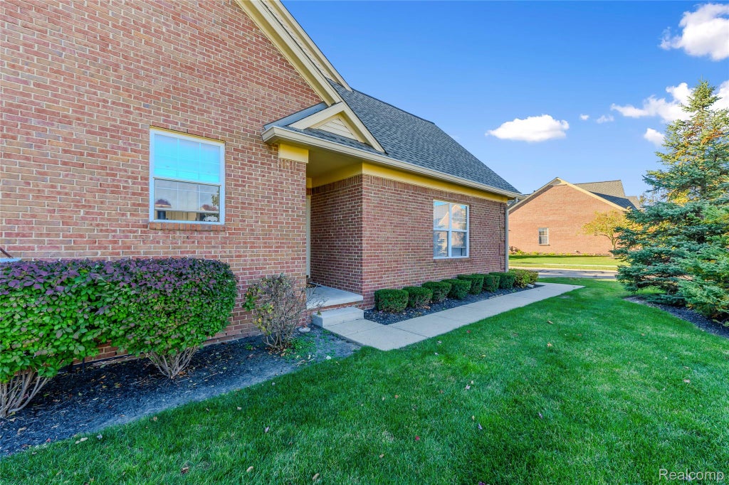 Photo of 48523 Oak Bridge Drive, Canton Charter Township, MI 48188 (MLS # 20261078039)