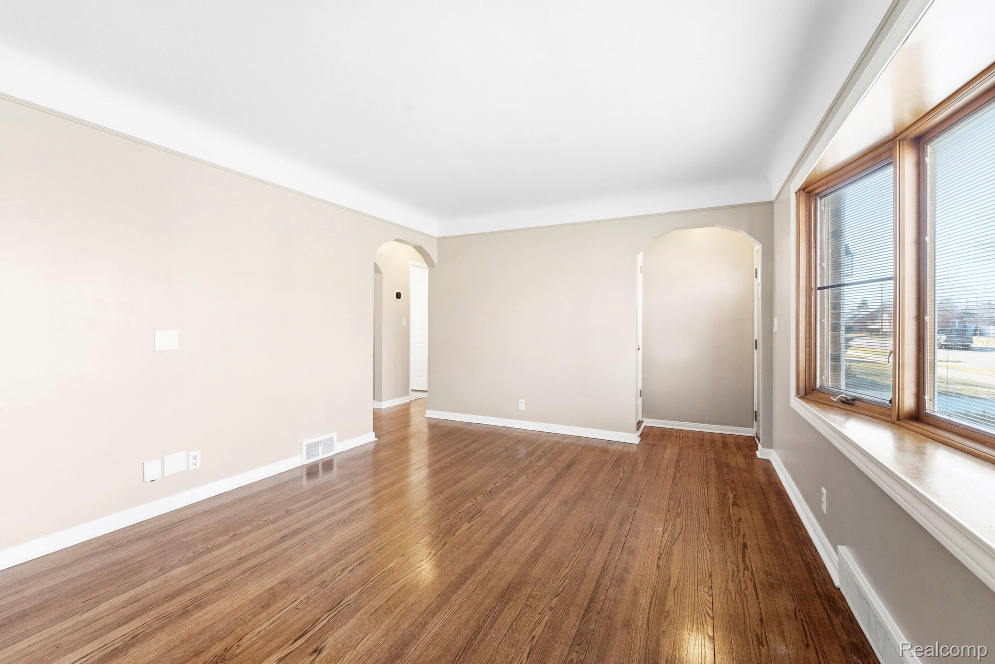 13311 Veronica Street