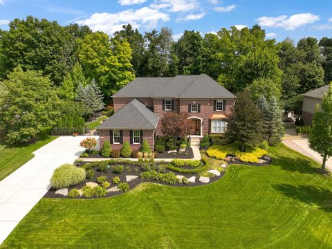 50548 AMBERLEY Boulevard Canton Charter Township Wayne MI 48187