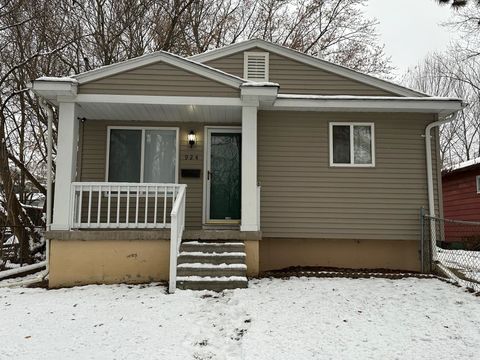 924 Hammond Avenue Flint City MI 48503