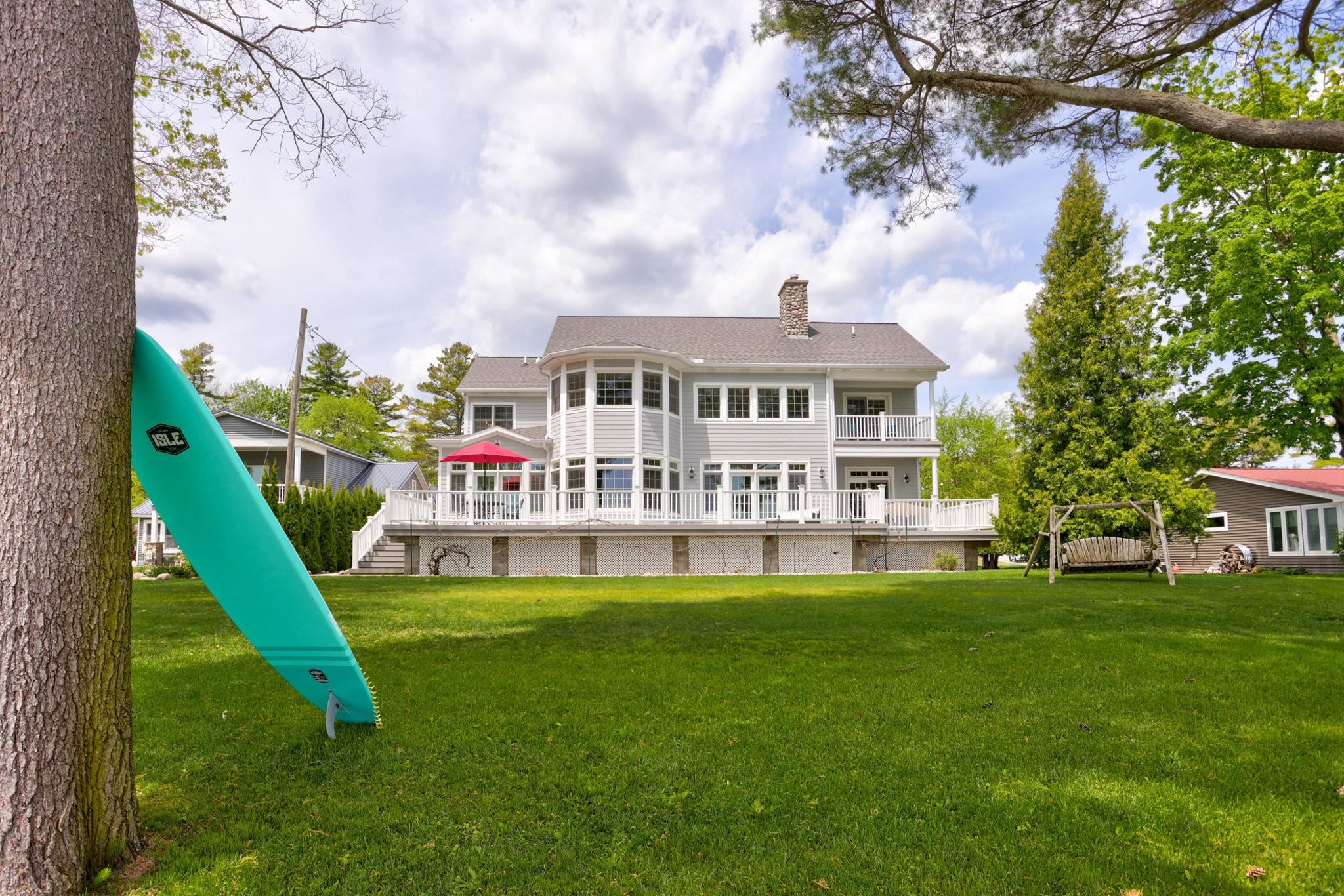 1147 N Bay Drive