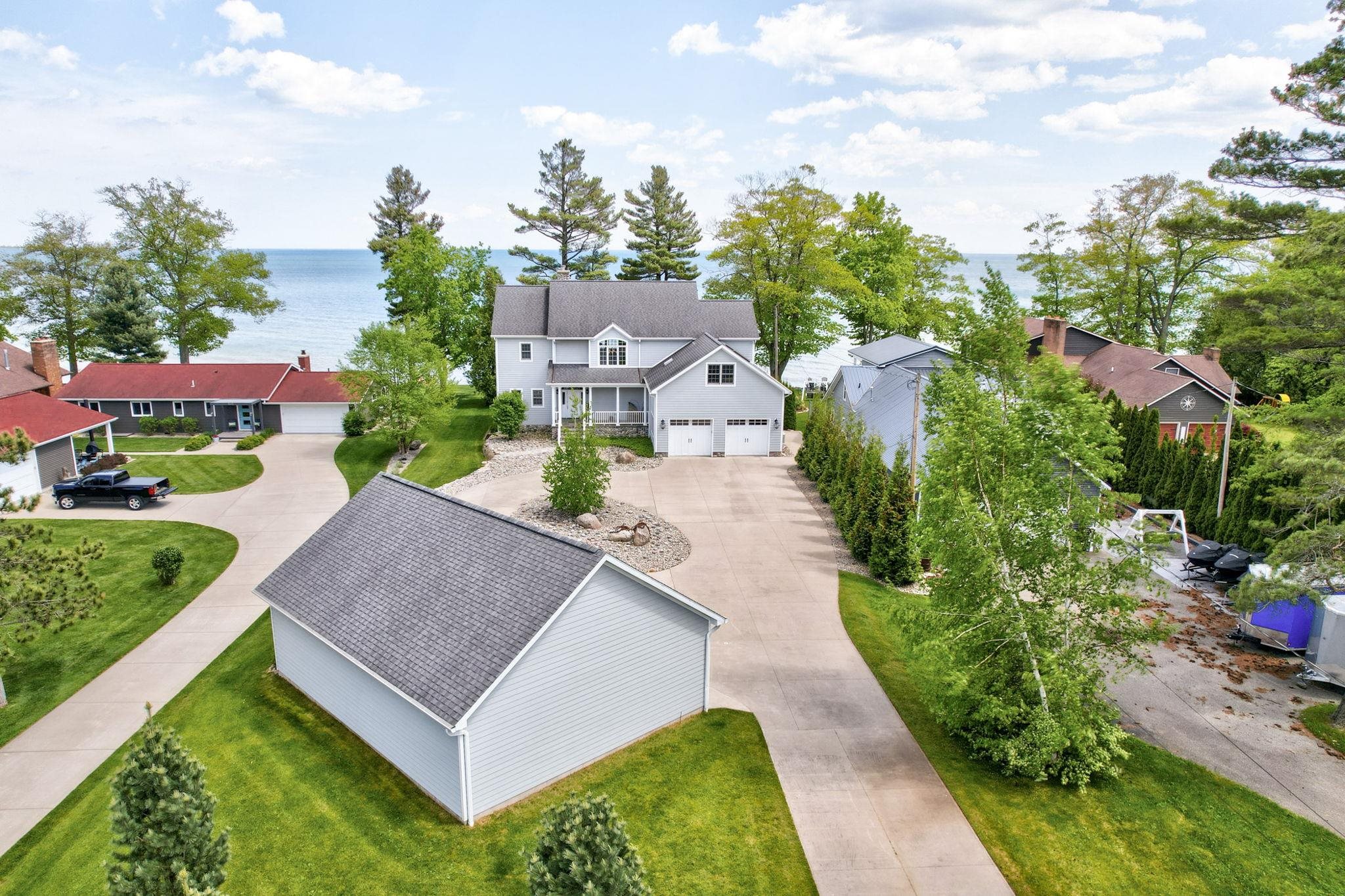 1147 N Bay Drive