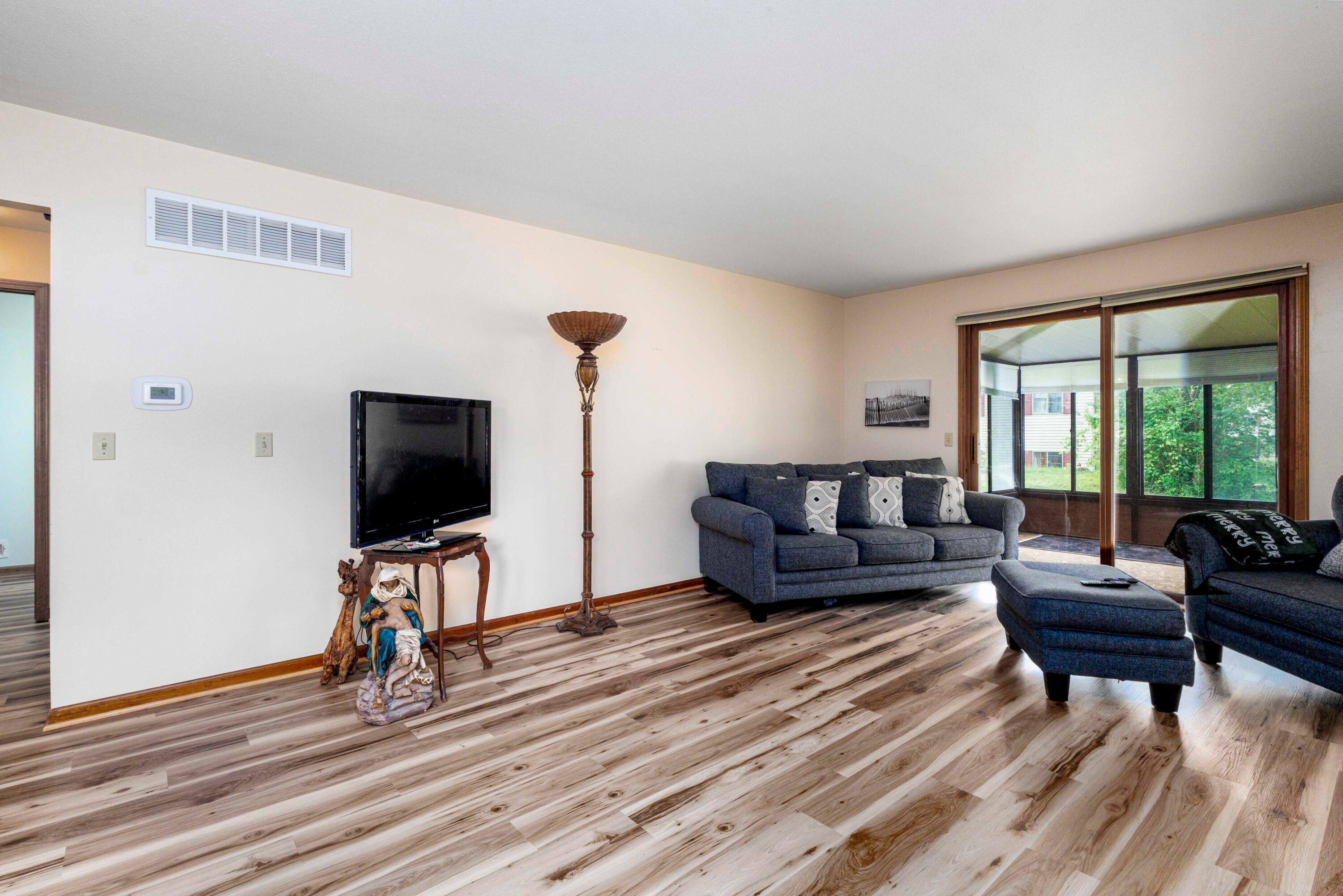 11279 Whispering Creek Drive