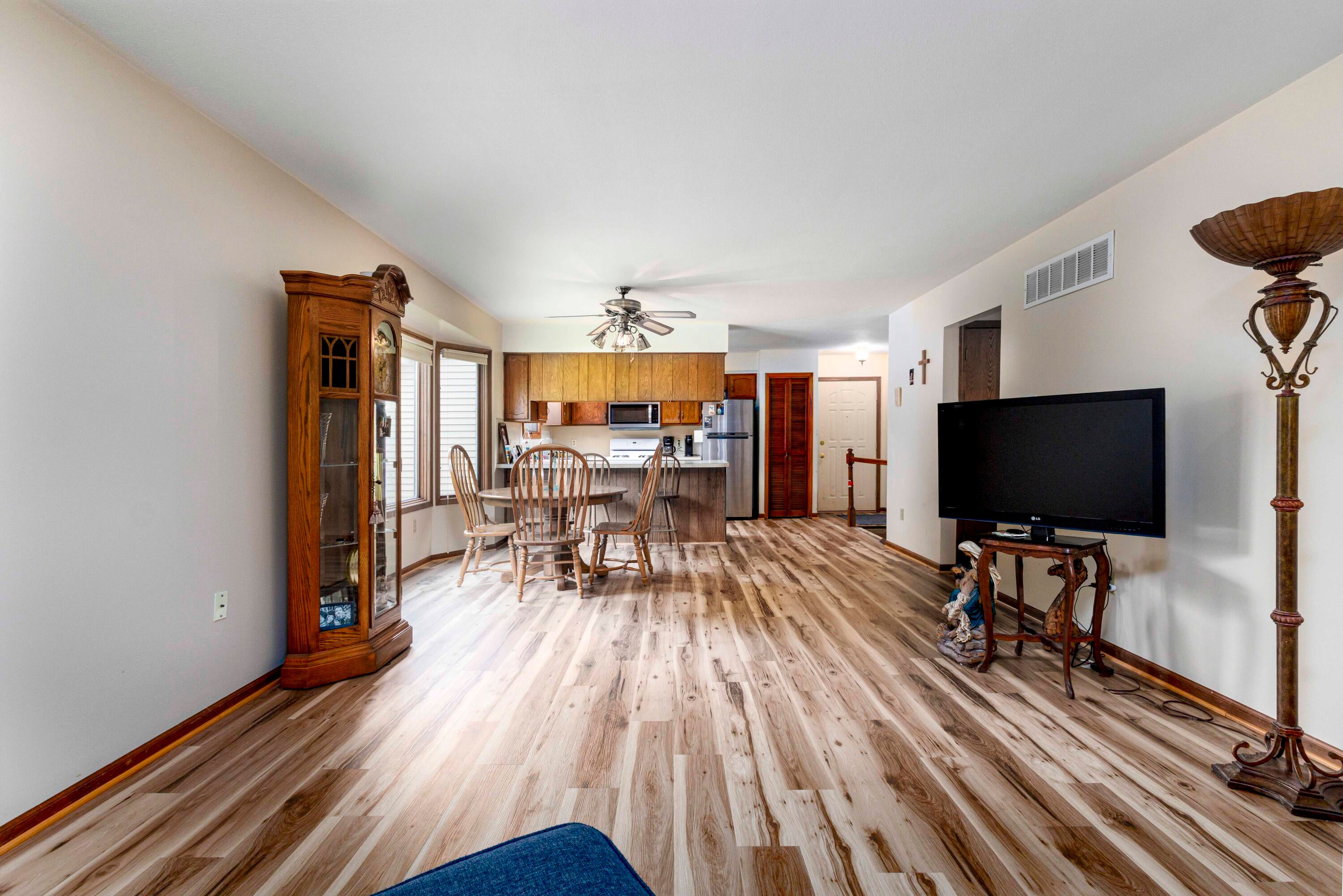 11279 Whispering Creek Drive