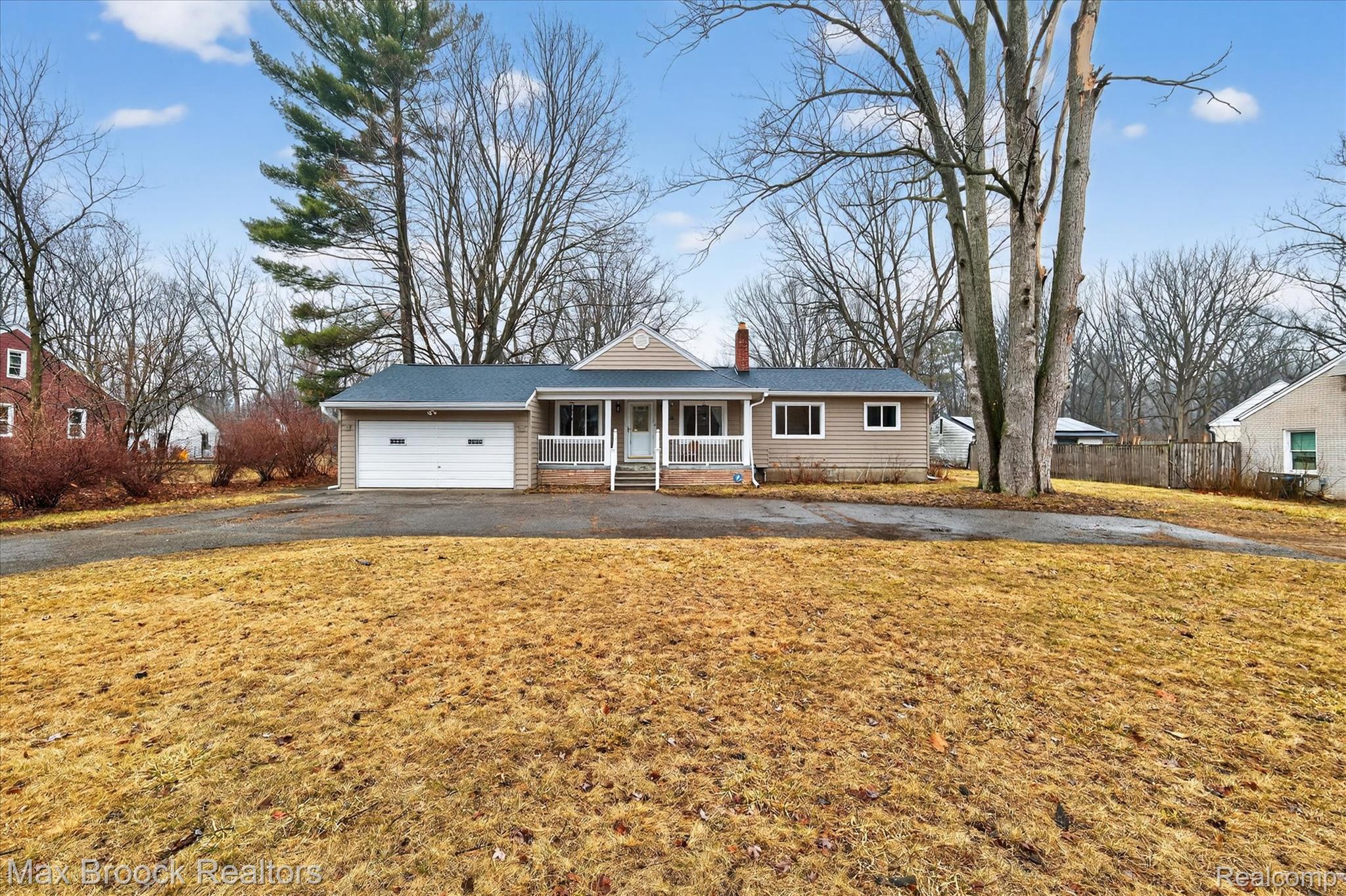 21516 McClung Avenue