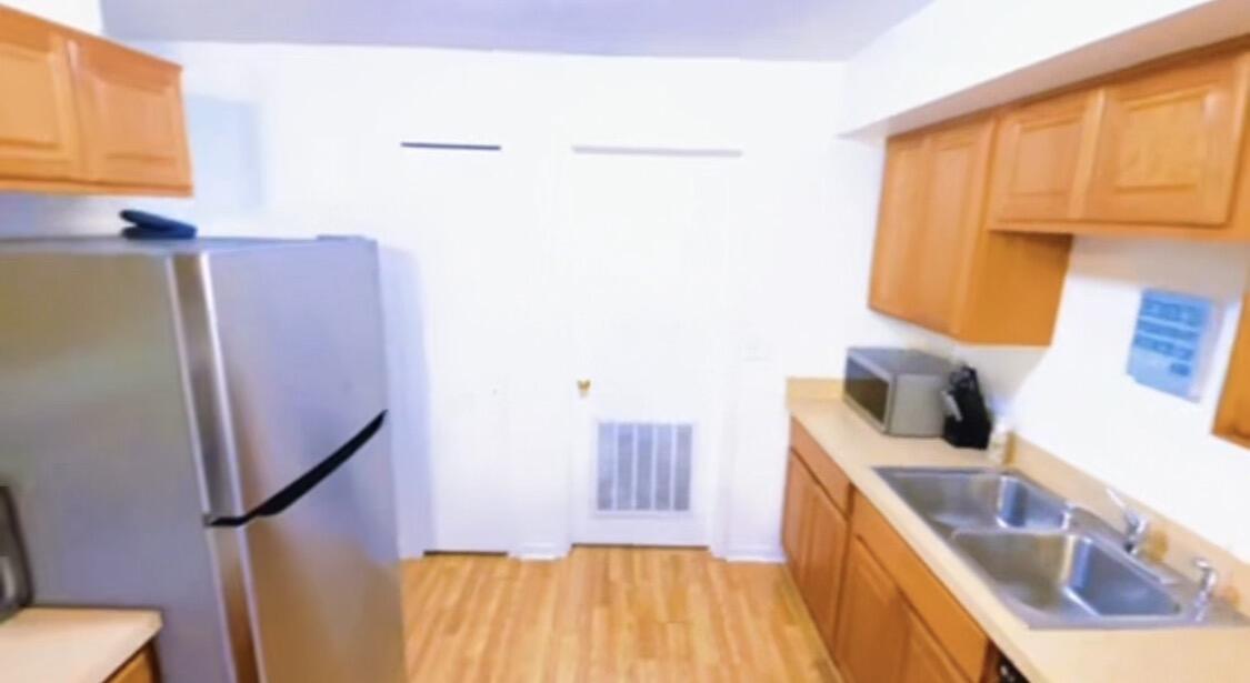 6379 Hunter Pointe Street