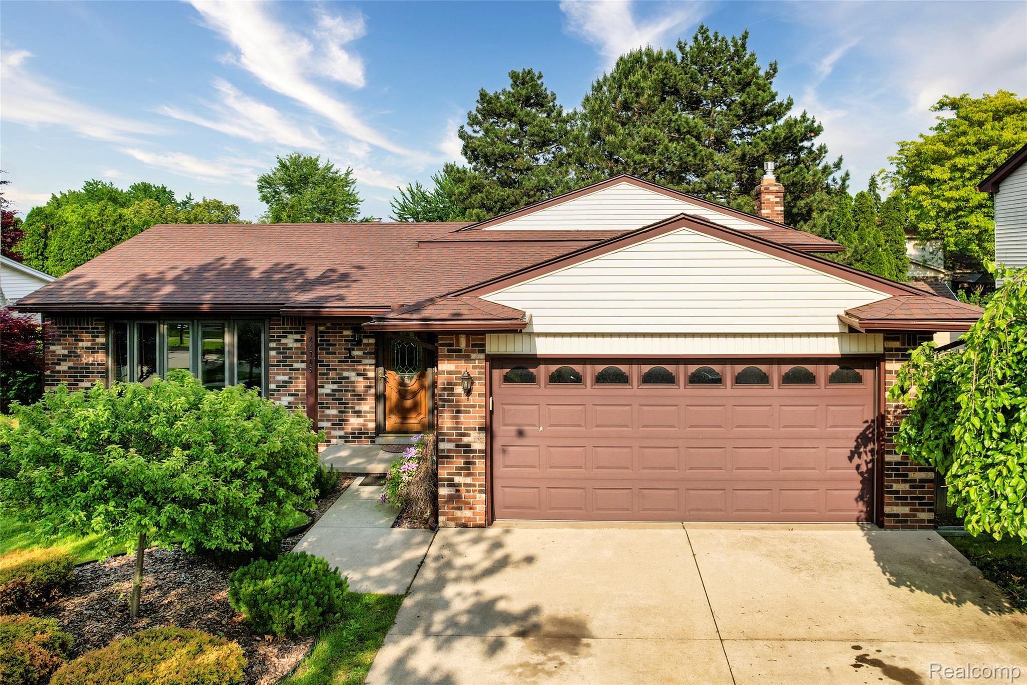 24705 Colonial Drive