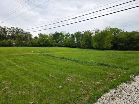 7585 Pontiac Trail West Bloomfield Charter Township MI 48323