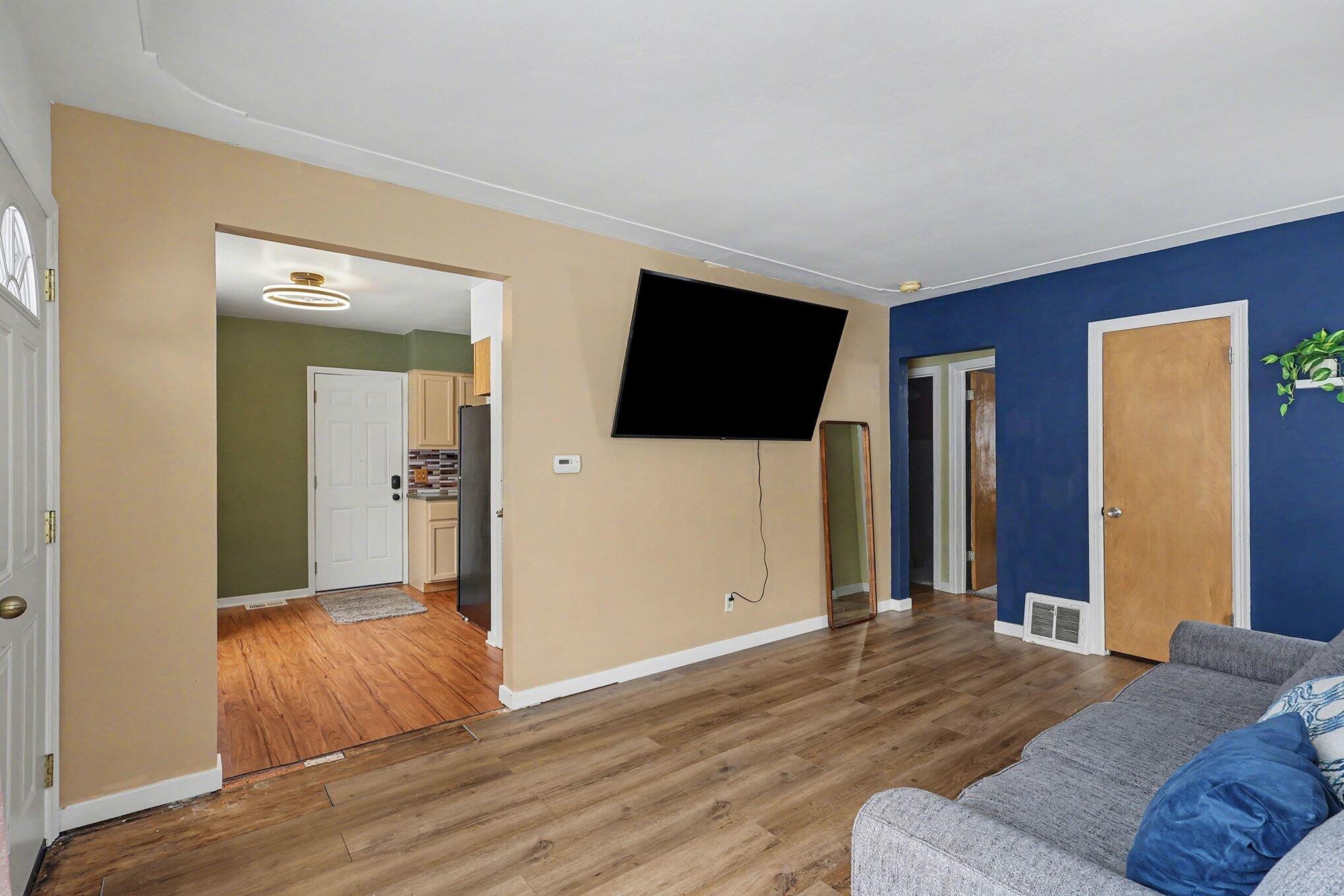 116 Honeoye Street SW