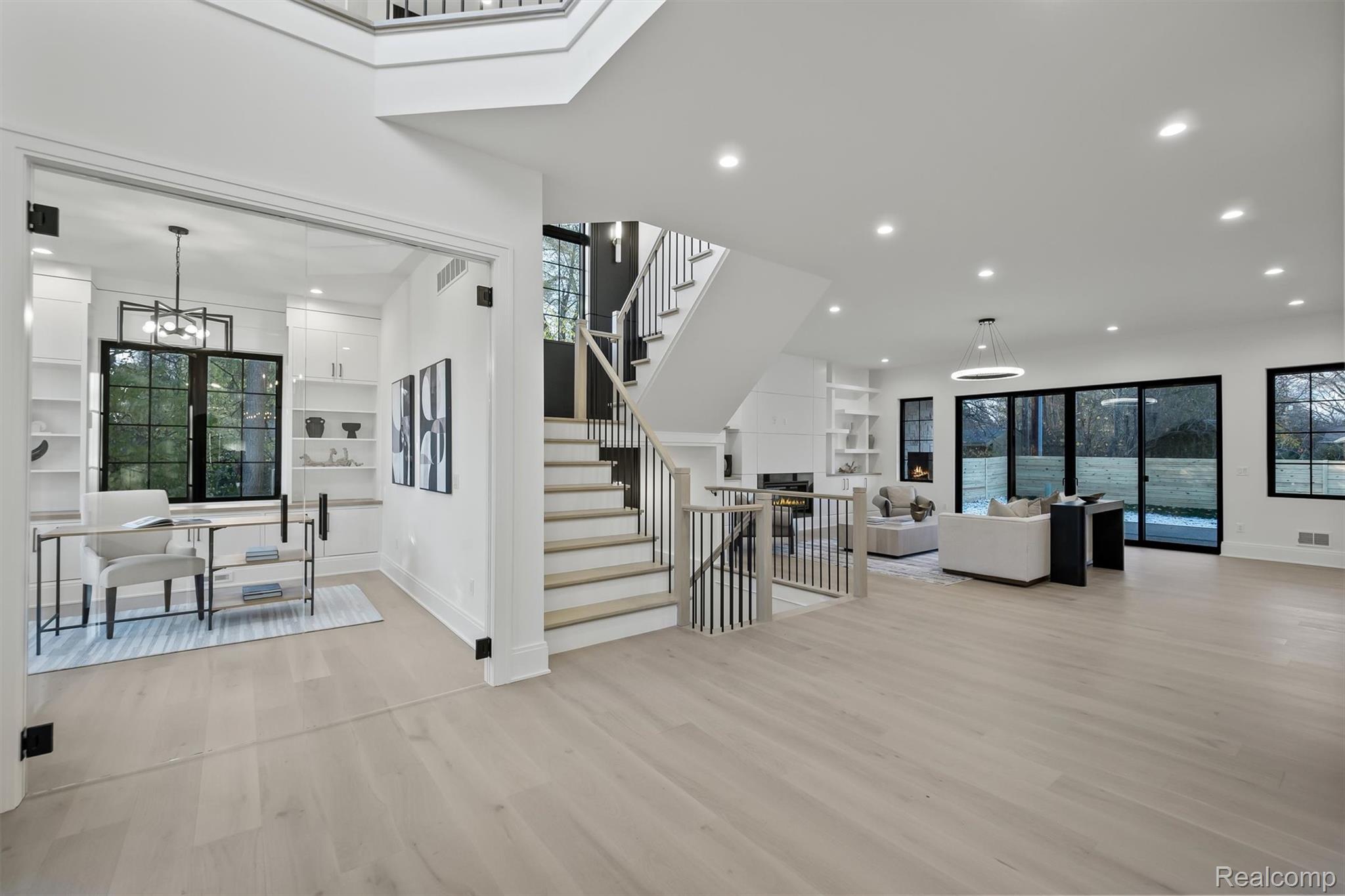 2840 Bolingbroke Drive