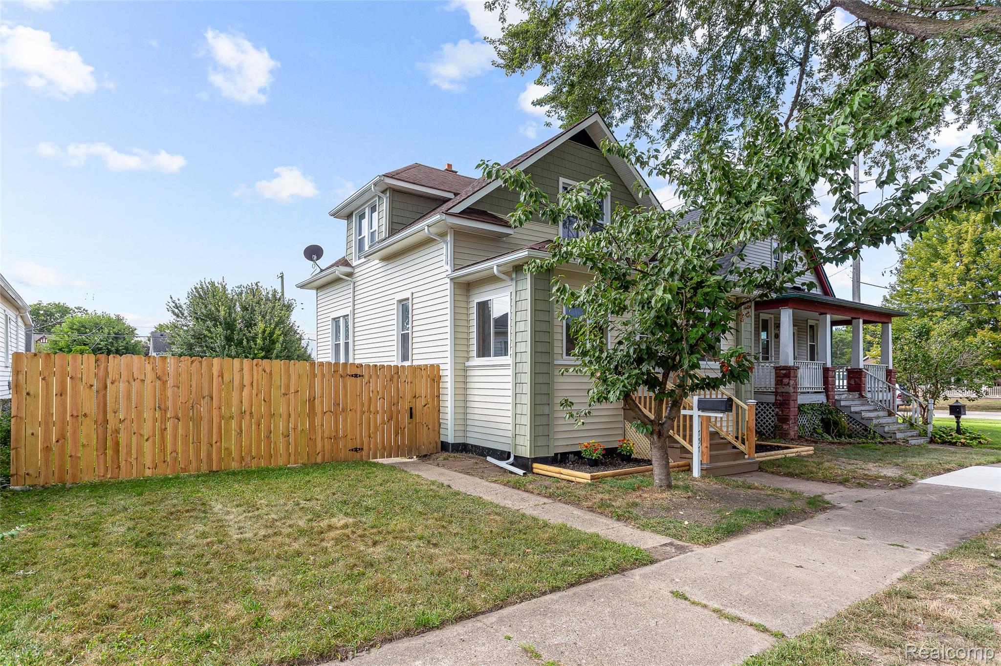 757 Orchard Street