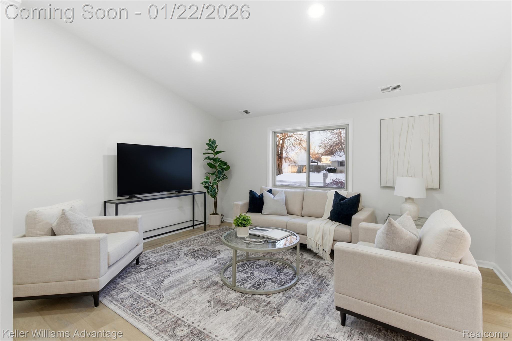 1091 Joangay Boulevard