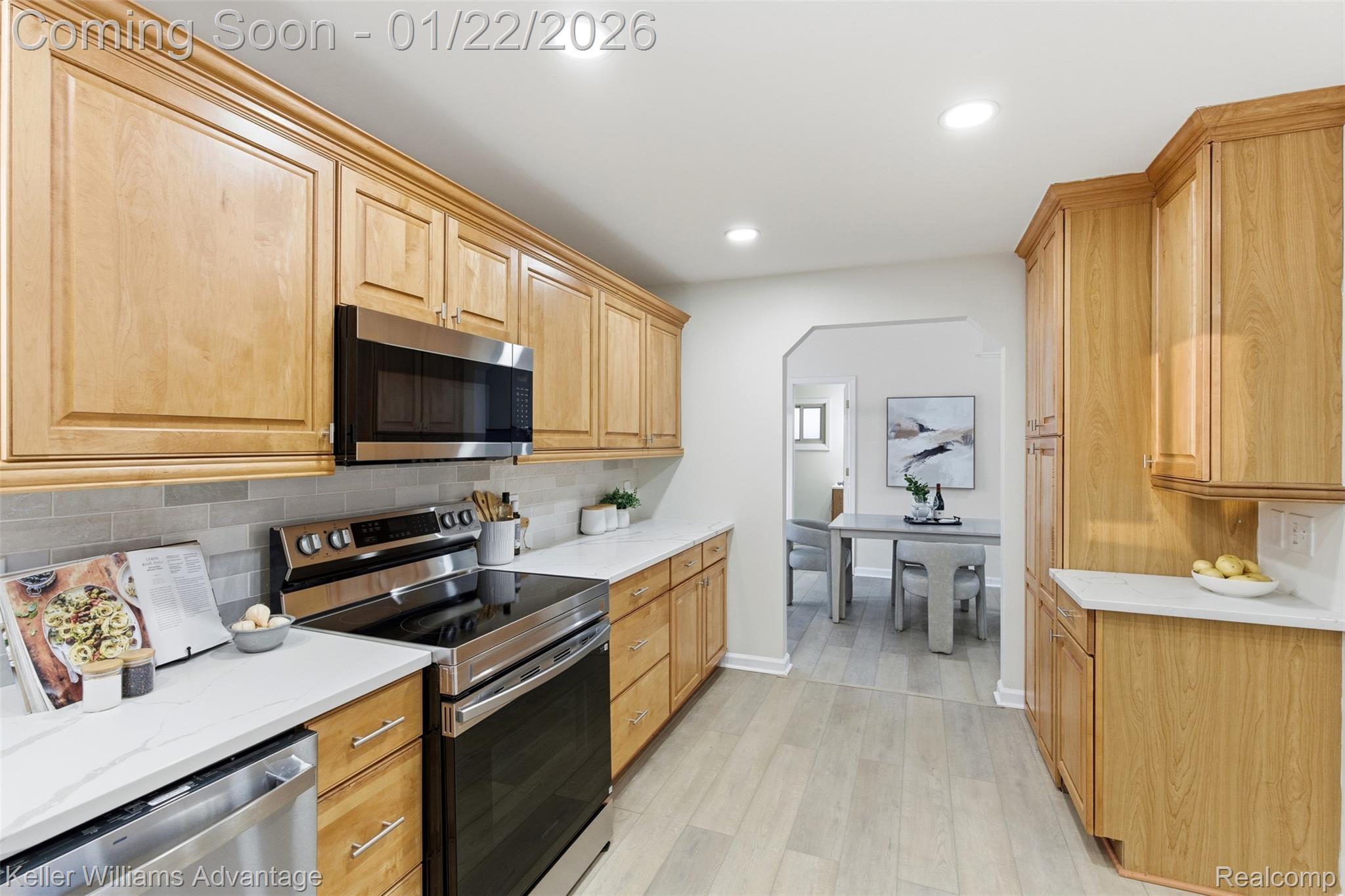 1091 Joangay Boulevard