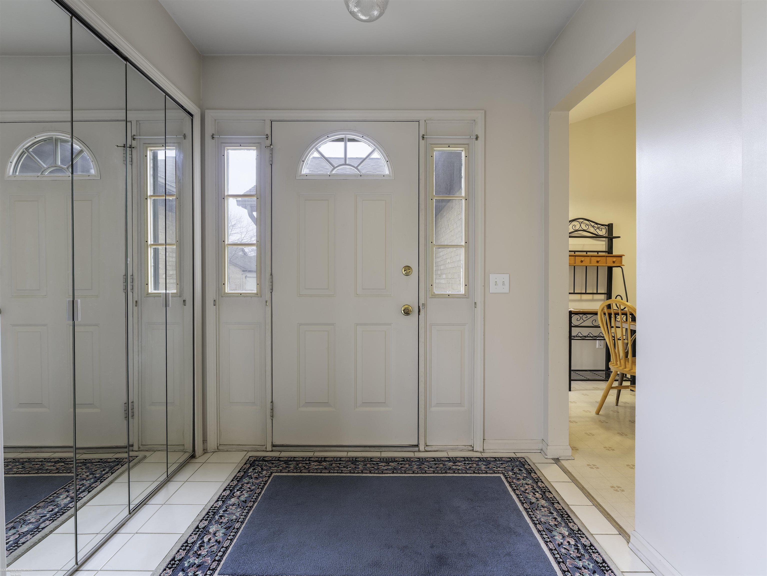 33882 Lakewood Drive