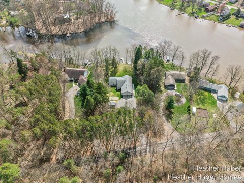 7706 Thornapple Bayou Drive SE Cascade Charter Township MI 49512