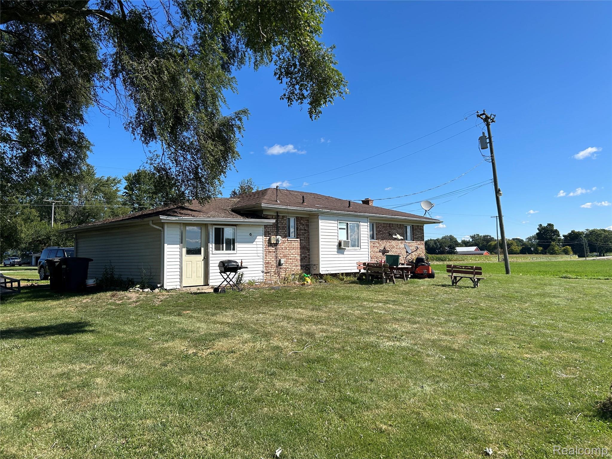 16401 Almont Road