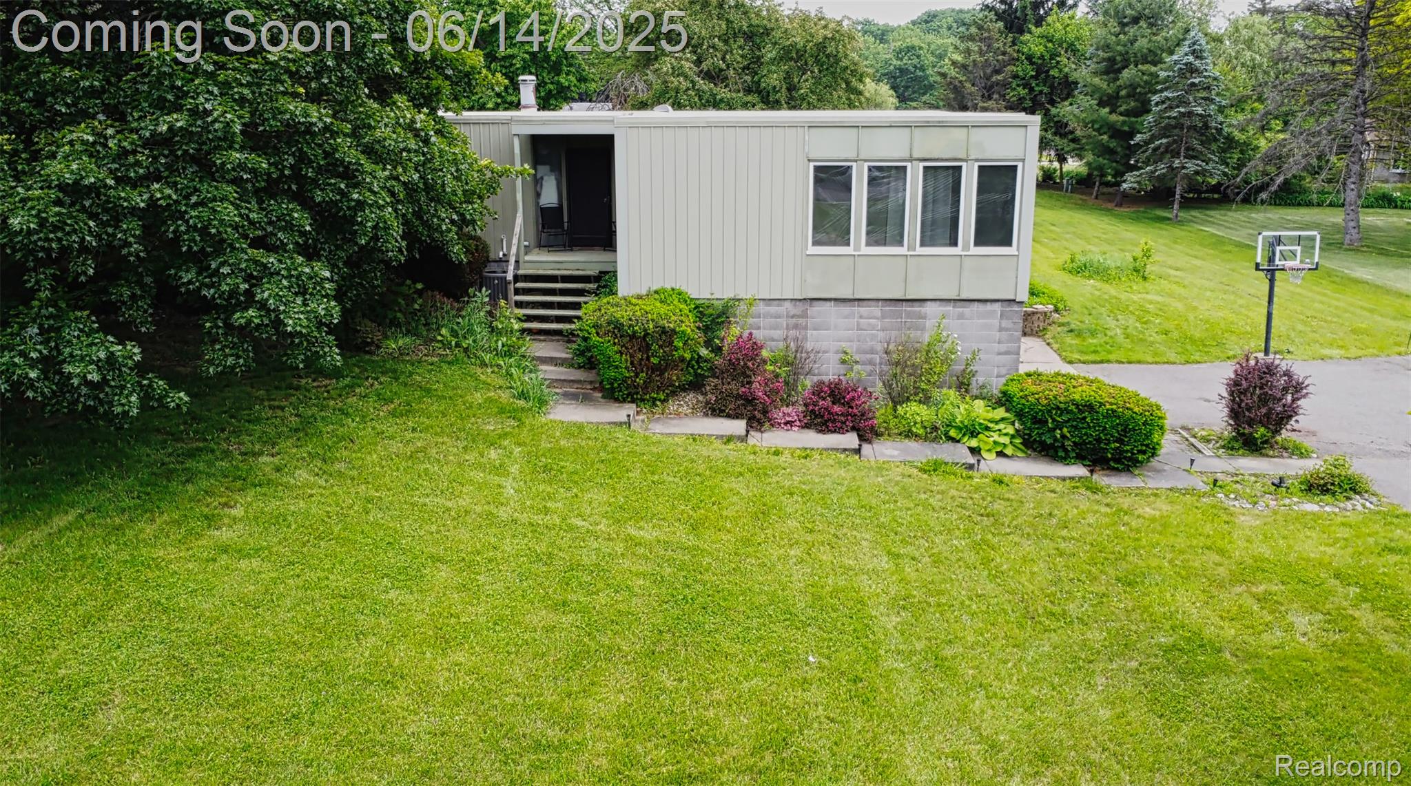 5215 Scenicvue Drive
