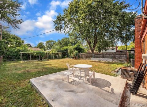 Tiny photo for 29355 Westbrook Avenue, Warren City, MI 48092 (MLS # 20261021935)