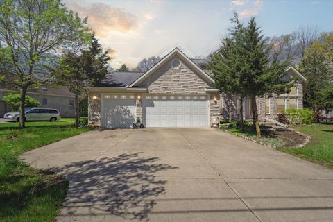 22565 RIVERDALE Drive Southfield City MI 48033