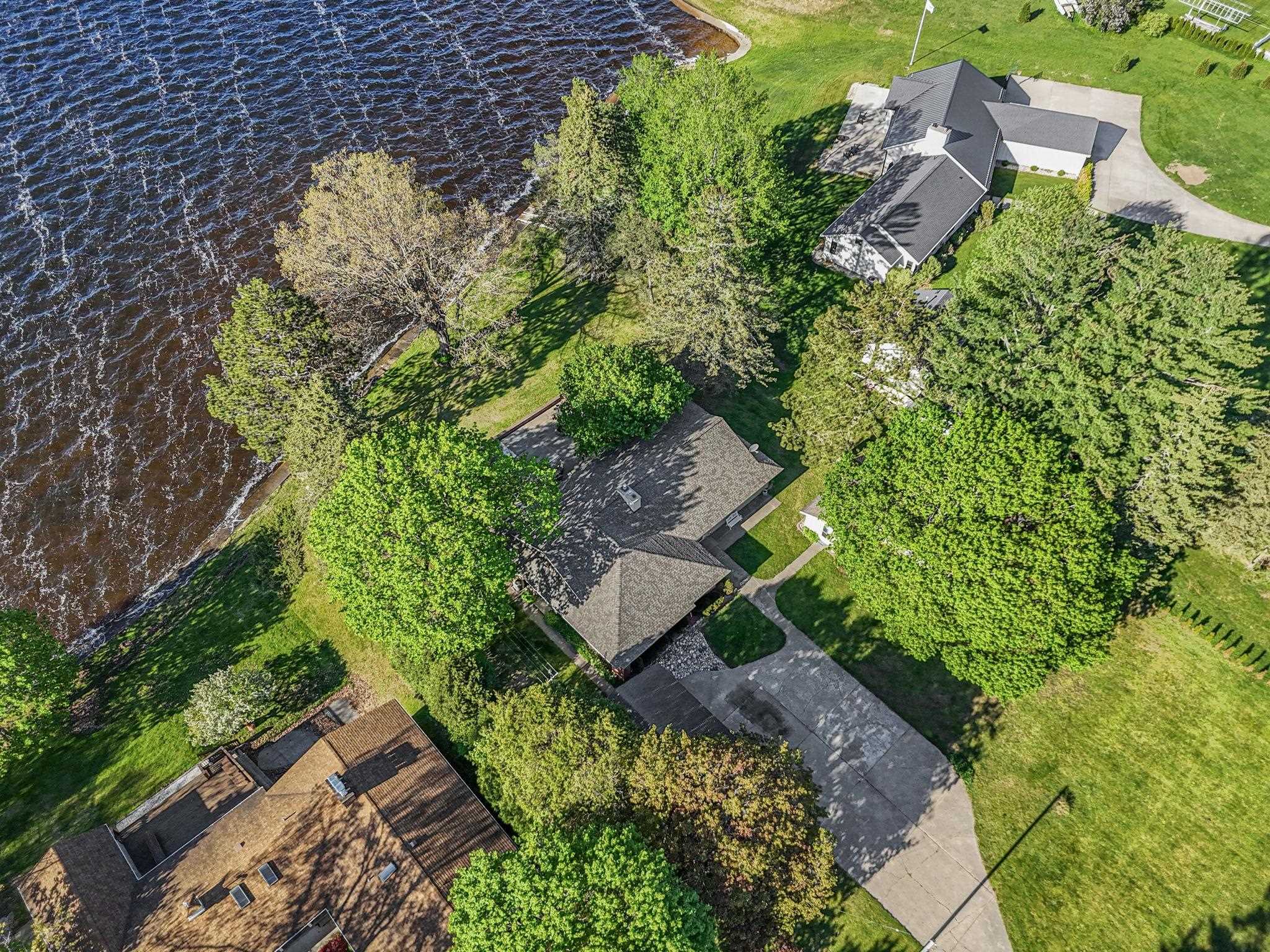 1016 Sunnyside Drive