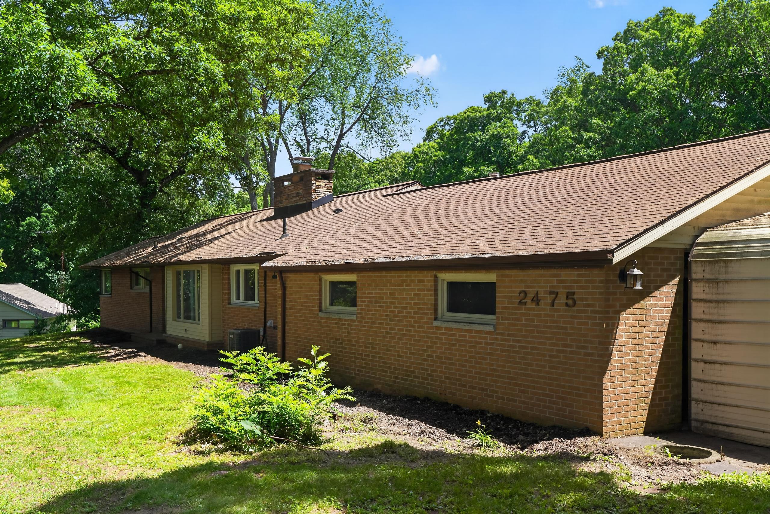 2475 Park Drive