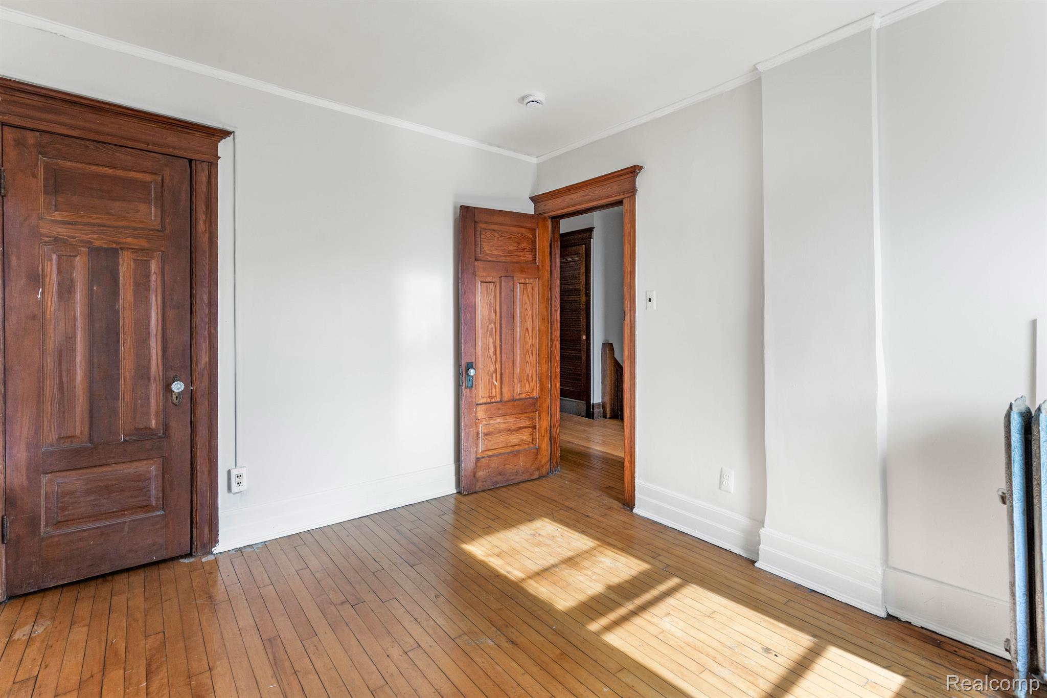 Detroit, Michigan 48208, United States, 5 Bedrooms Bedrooms, ,3 BathroomsBathrooms,Residential,Active,43730